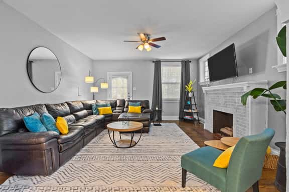 STL 4500 Shenandoah Ave - Image 1