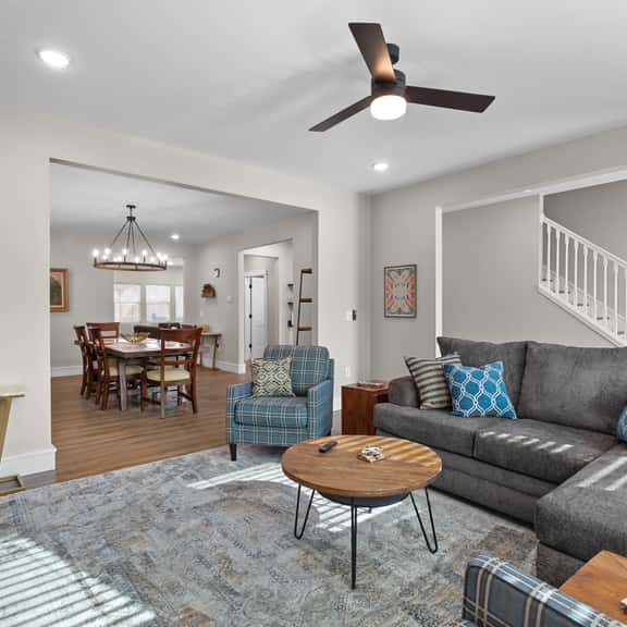 STL 3325 Vista Ave - Image 1
