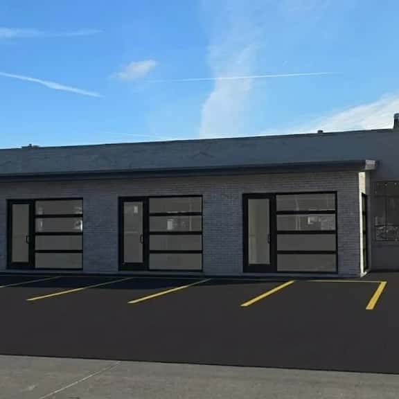 Z LTR 7195 Manchester Rd - Image 1
