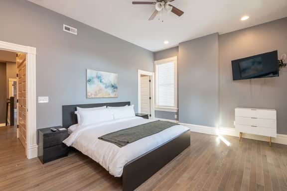 STL 4154 Chouteau Ave - Image 3