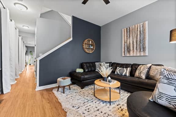 STL 2255 Indiana Ave - Image 3